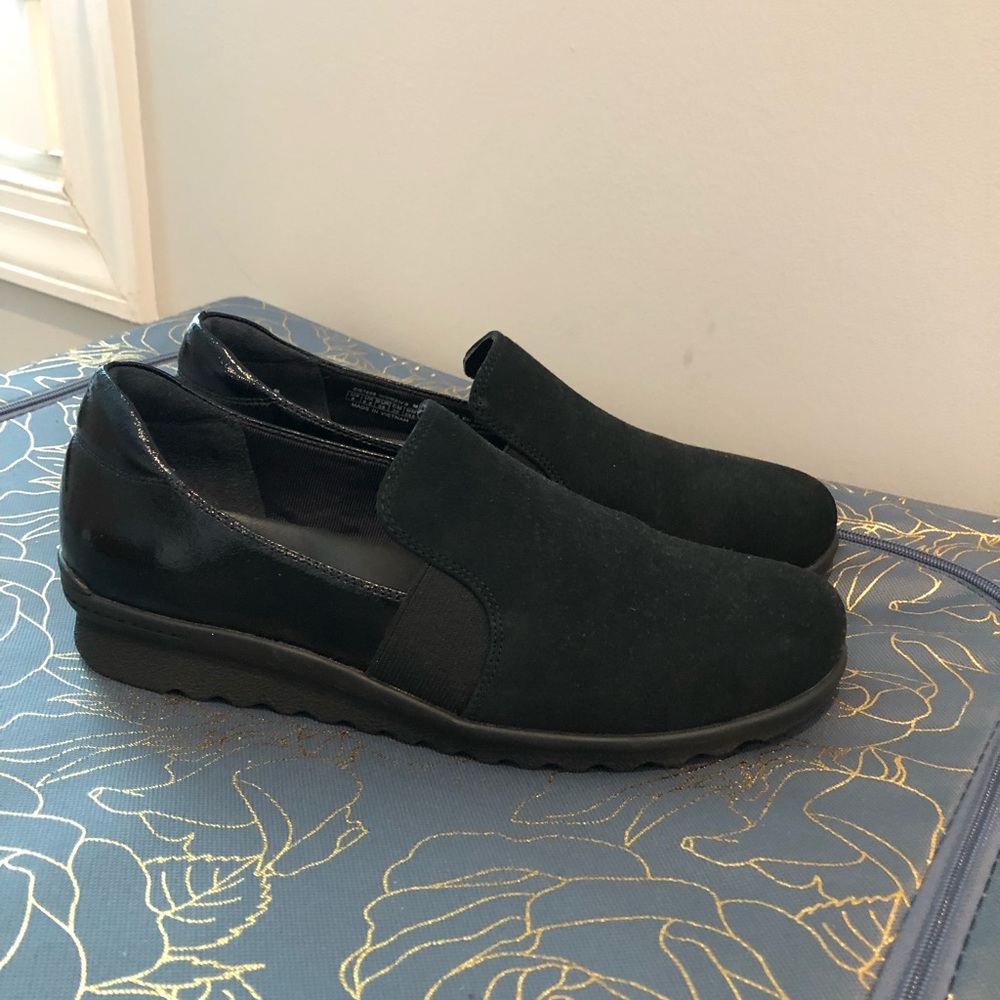 Rockport Black Leather/Suede Slip On Loafers. Size 8M